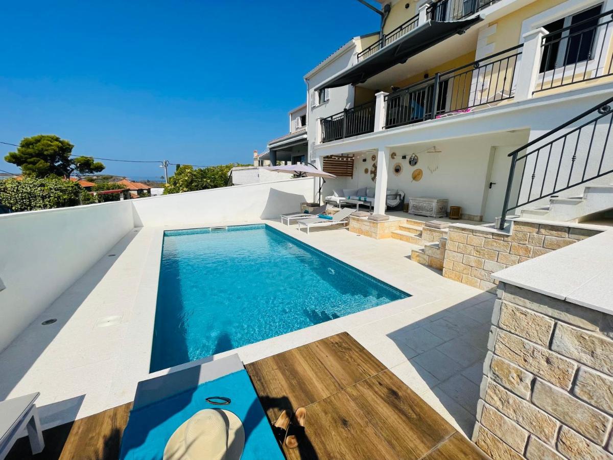 מסליניצה Villa Lemony מראה חיצוני תמונה
